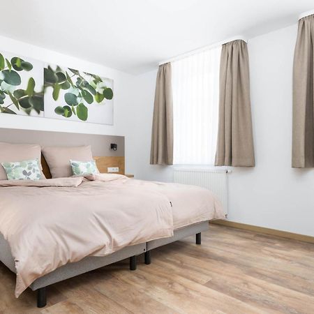 Hotel Zur Traube Uffenheim Екстериор снимка