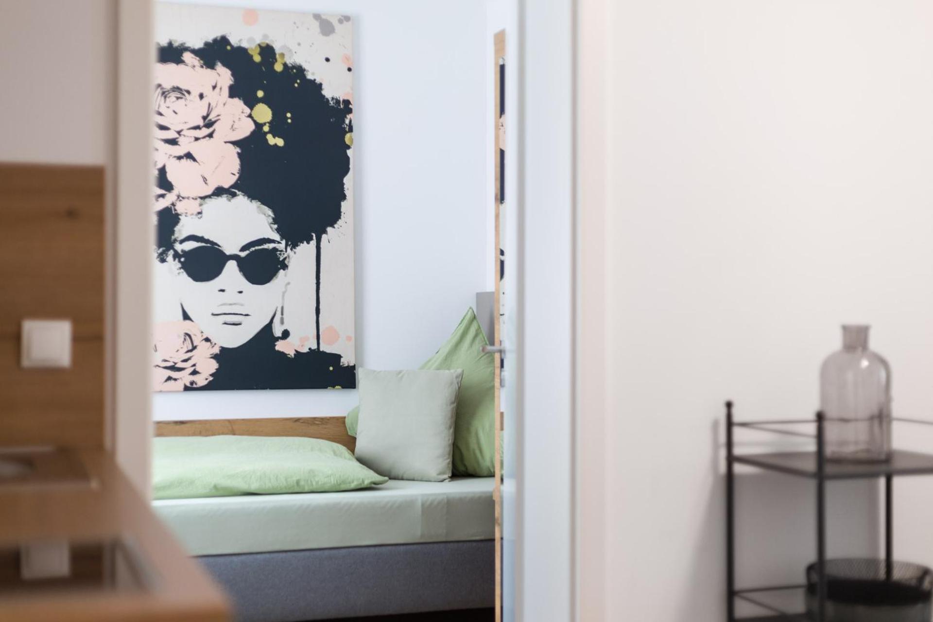Hotel Zur Traube Uffenheim Екстериор снимка