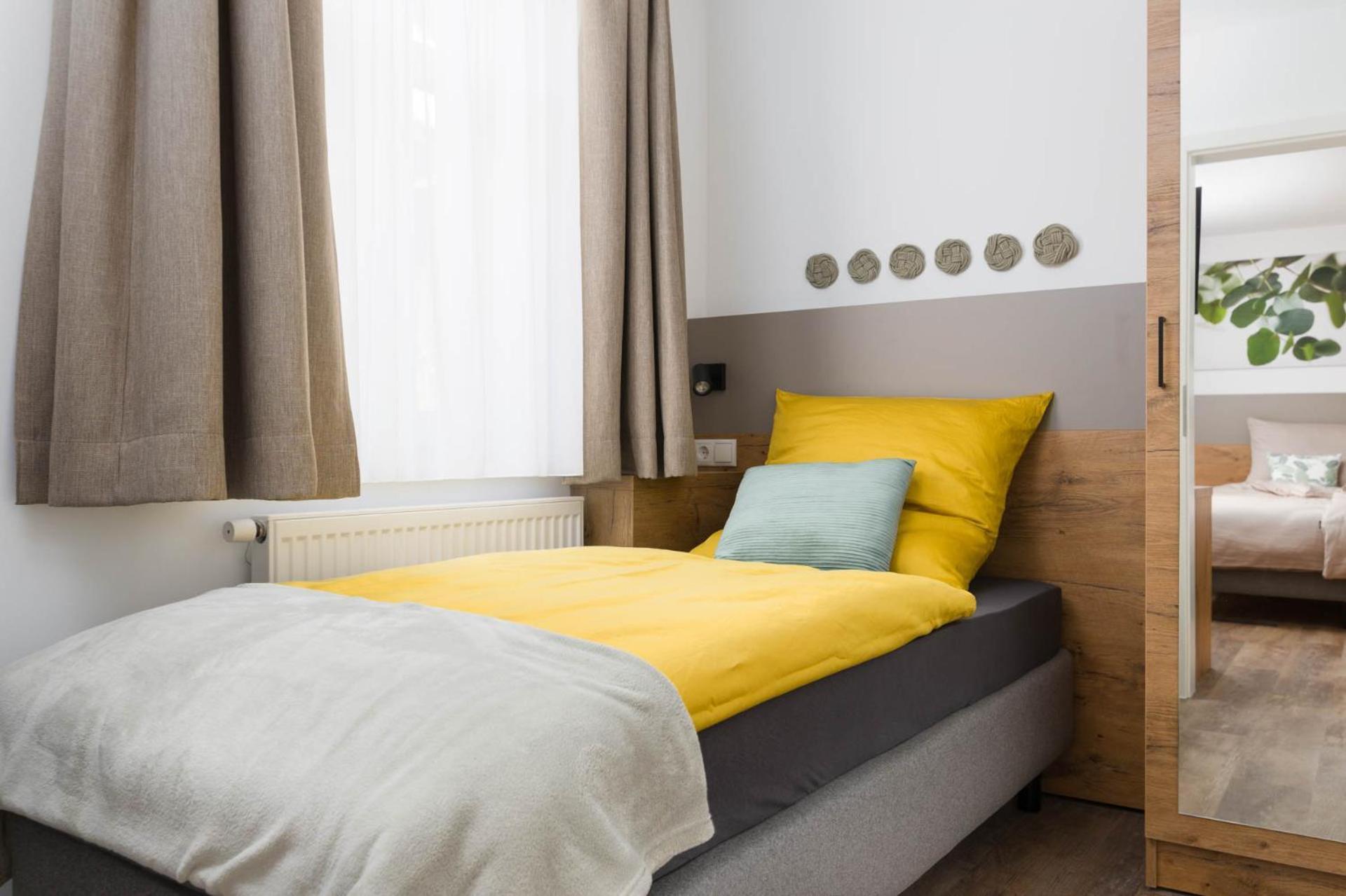 Hotel Zur Traube Uffenheim Екстериор снимка